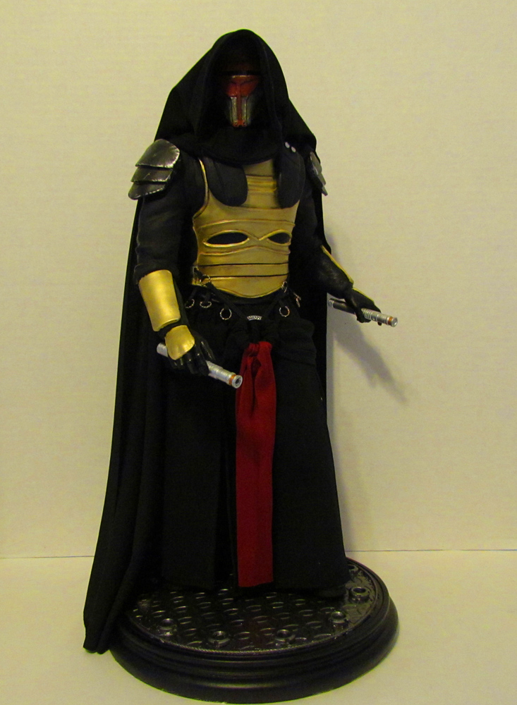 some of my custom STAR WARS Statues Darth_revan_premium_format_statue_04_zpsc57047c6