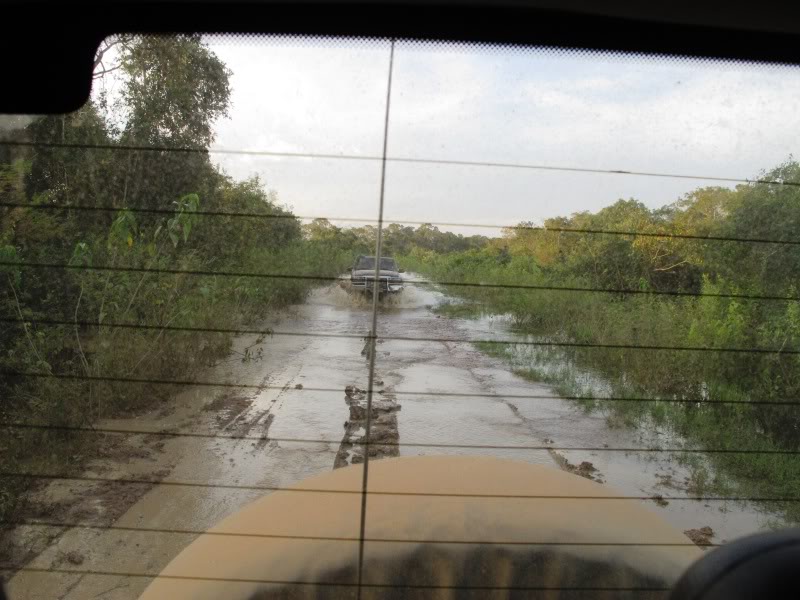 Rodovia Transpantaneira - Pantanal - Brasil Atoleiro4