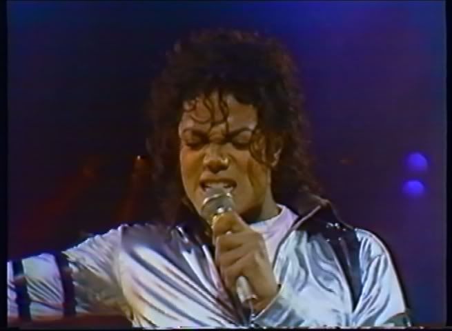 Bad Tour Leedscreen2