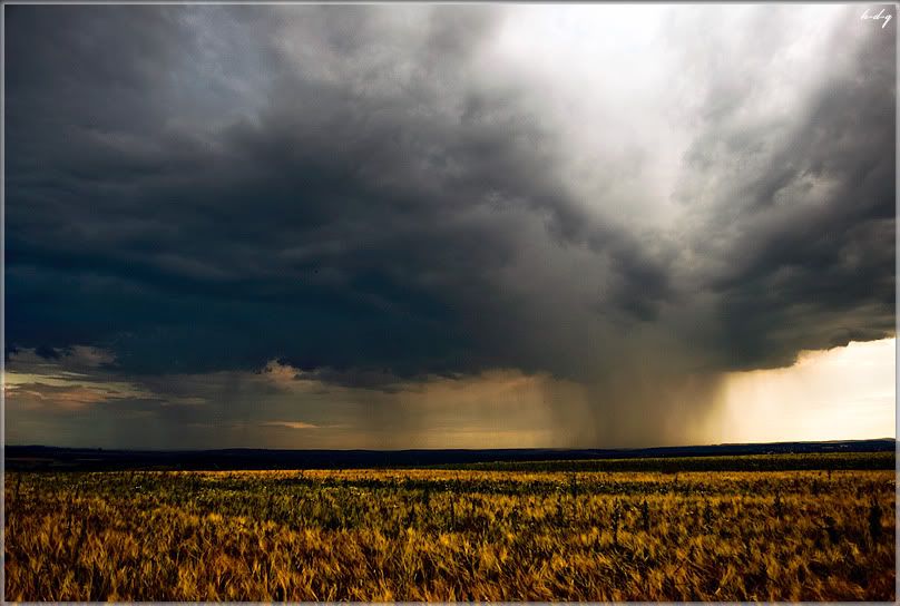 [Hadoq] Mes photos du ciel Orage06-07-09-45-Modifier