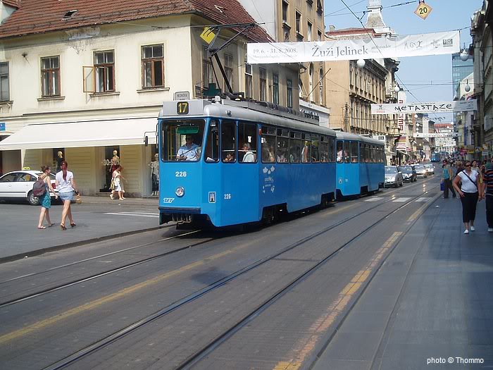 Par slika iz Zagreba - 3.7.2008. 2008-07-03_Zg_tramvaji5