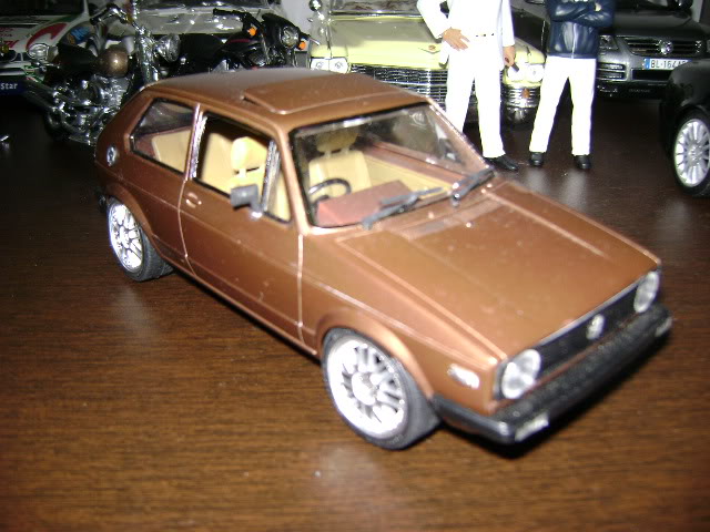 VW Golf 1978 com rodas 18" concluido - 06/07 Imagem084