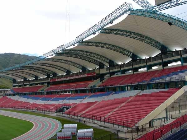 Fotos del Estadio Metropolitano de Mrida 033