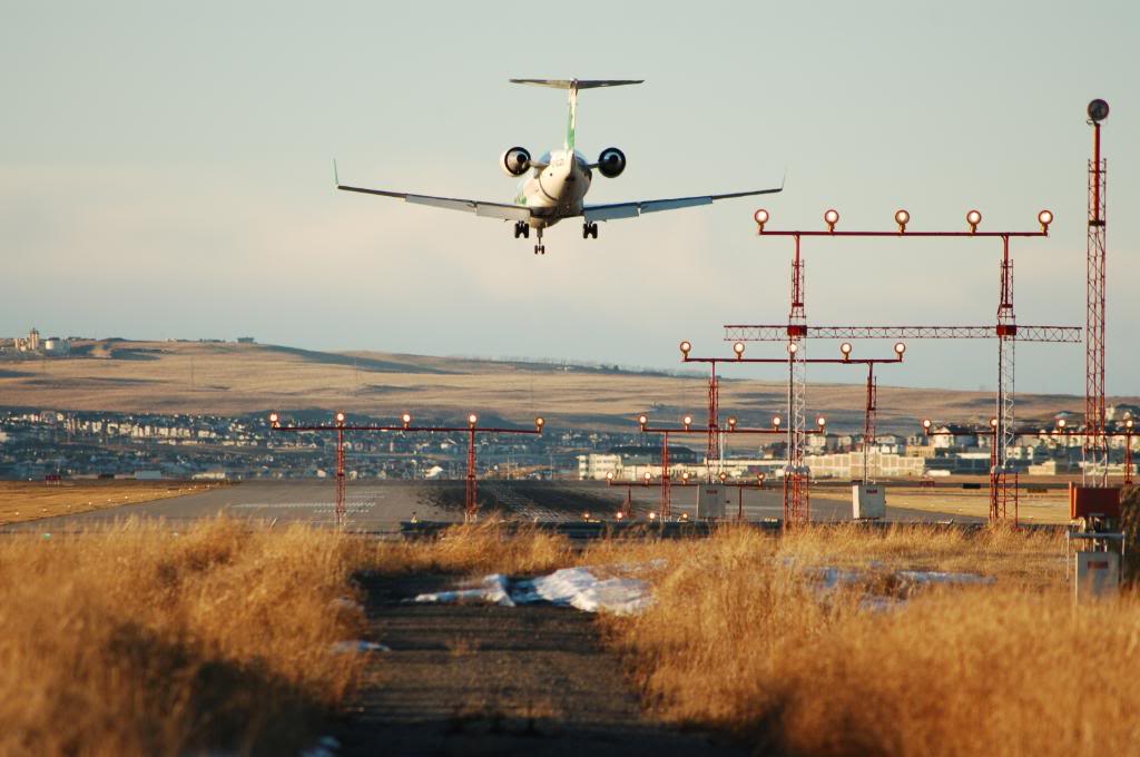 Calgary International (YYC / CYYC) DSC_0321