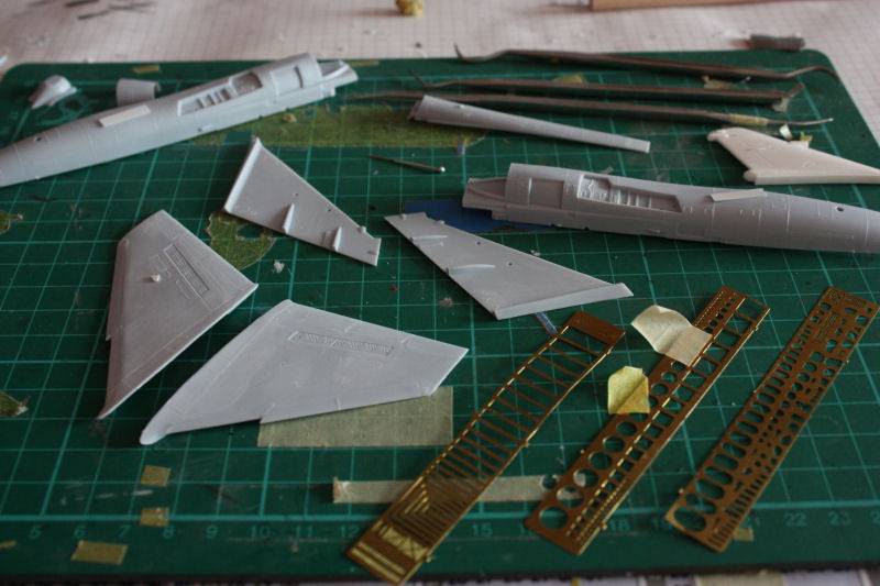 [Heller] Mirage F1 CT 2/30 Normandie-Niemen  (1/72) Mirage_F1_CT_004_zps4c1c3c26