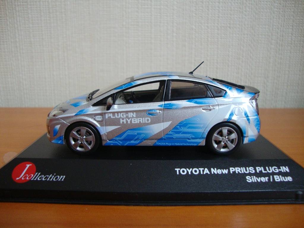 J-Collection en 1:43 ToyotaPrius001