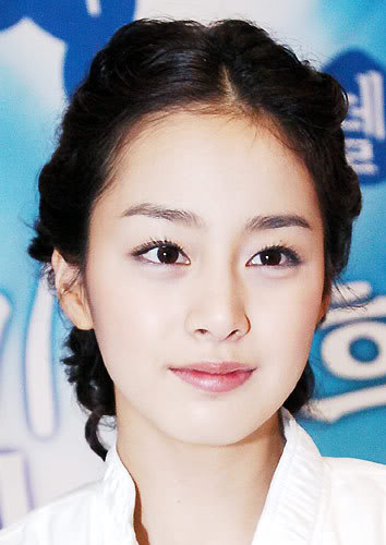 Kim Tae Hee - Page 3 KimTaeHee92