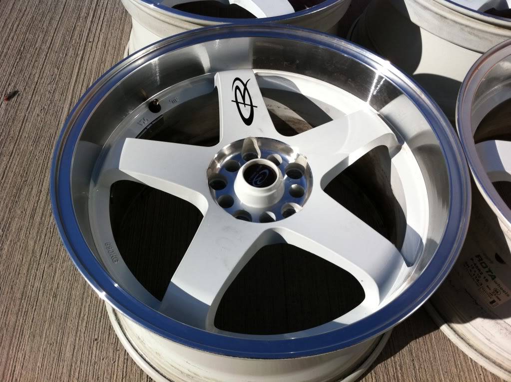 ROTA GTR-D 18 x 10j et35 mint condition 020-1