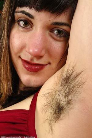 Diamaze-PSD Hairy_woman_armpit_photo