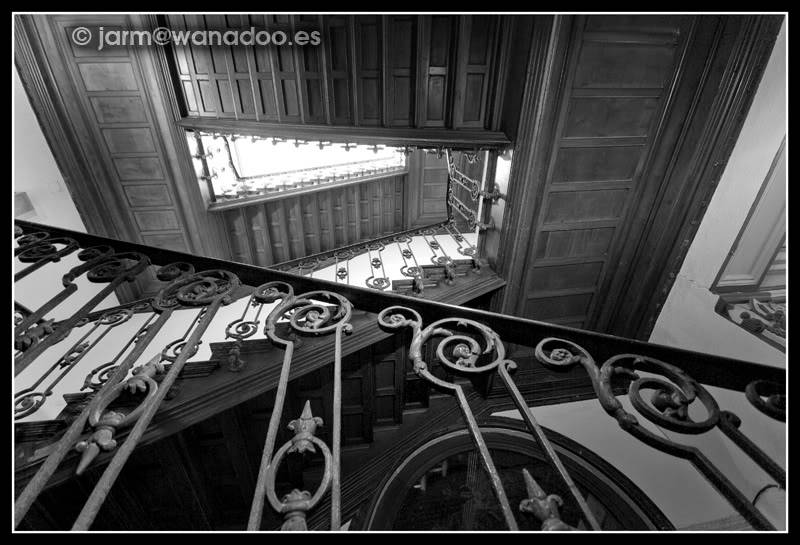 Interiores de Edificios en Cartagena ESCALERA