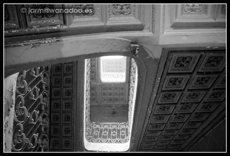 casa - Interiores de Edificios en Cartagena Escalera2