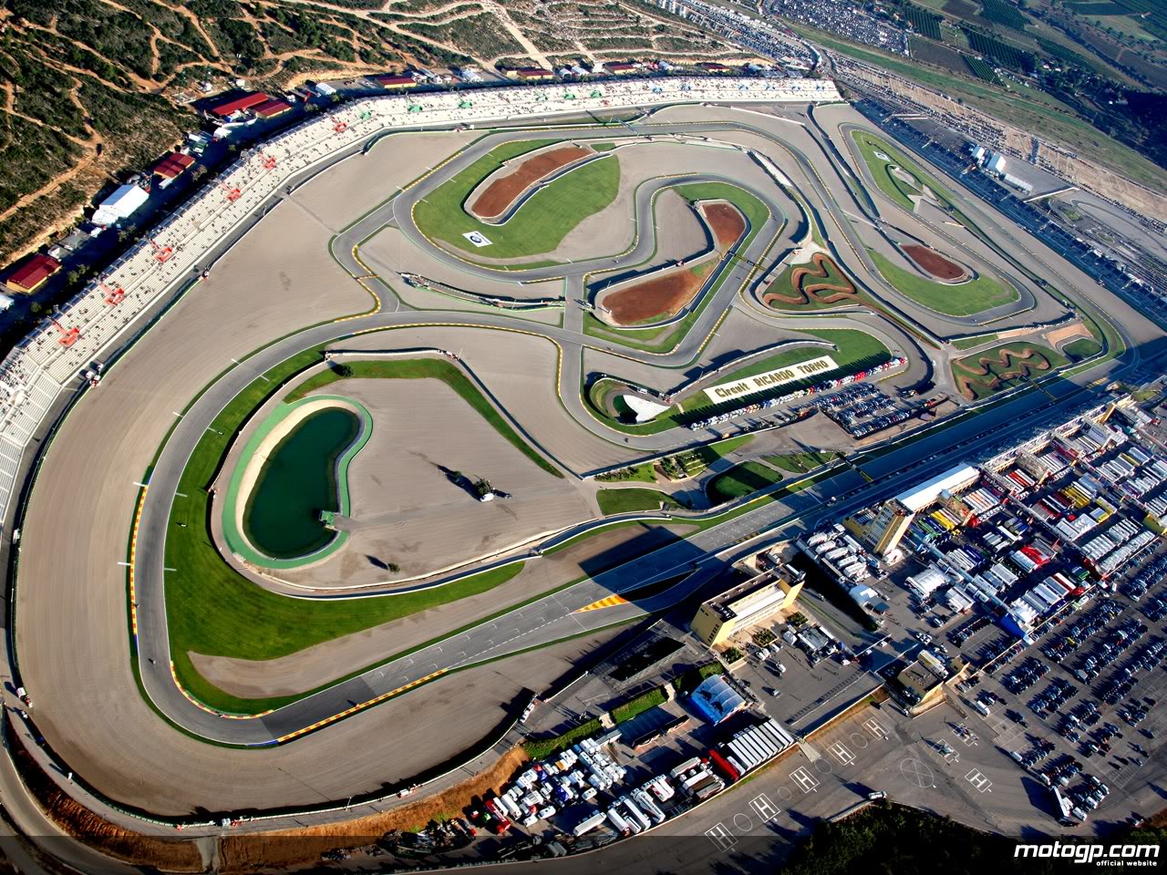 Round 18- Pronostics moto GP MOTUL  DE VALENCE   AerialShotoftheComunitatValencianaC