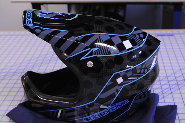 661 Carbon Evolution Helmet  661CarbonHelmet001