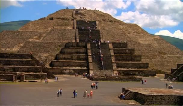 National Geographic - Pyramids of Death(S) NG_Pyramids_of_Death_wwwrapid-newsn