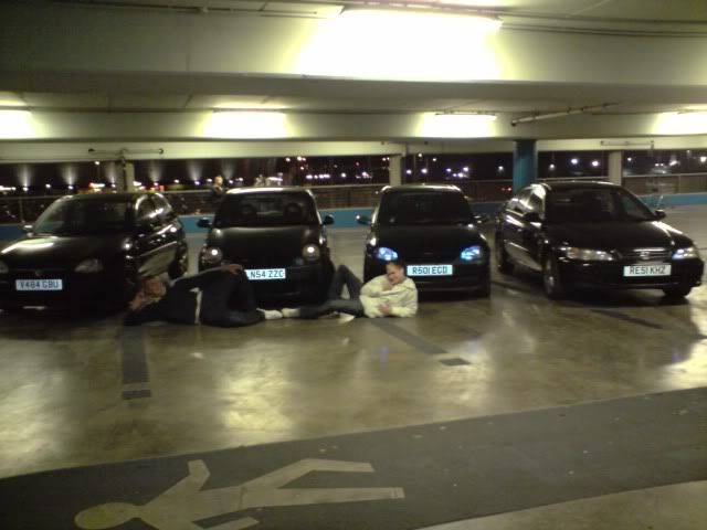 foties of cars in brahead car park P220308_195901