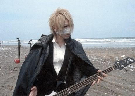 GazettE (Visual kei) - Pgina 13 G349