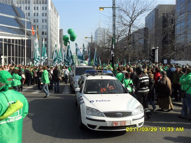 Manifestations à Bruxelles + photos - Page 3 SAM_6199