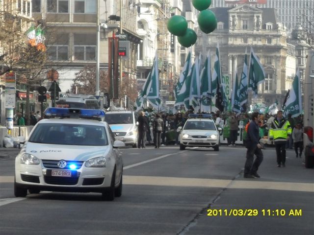 Manifestations à Bruxelles + photos - Page 3 SAM_6206