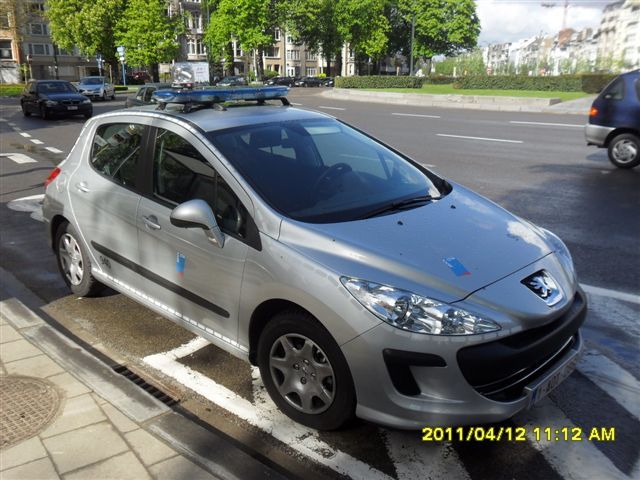 STIB : Nouvelle Peugeot 308 du service Contrôle et Intervention SAM_6482