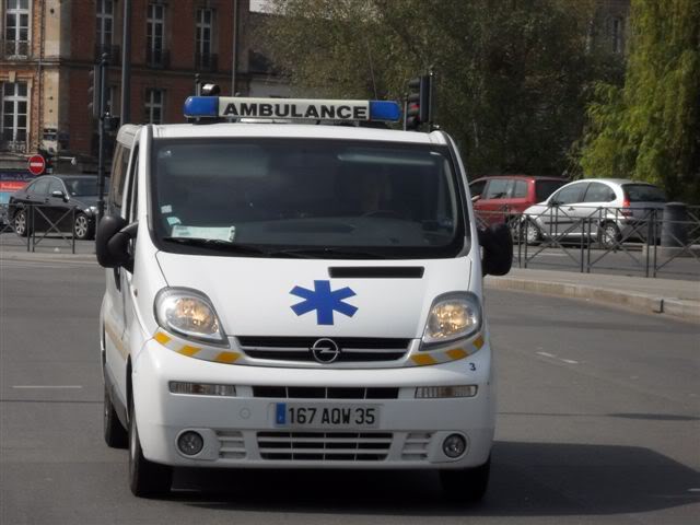 Ambulances privées en France SAM_68332