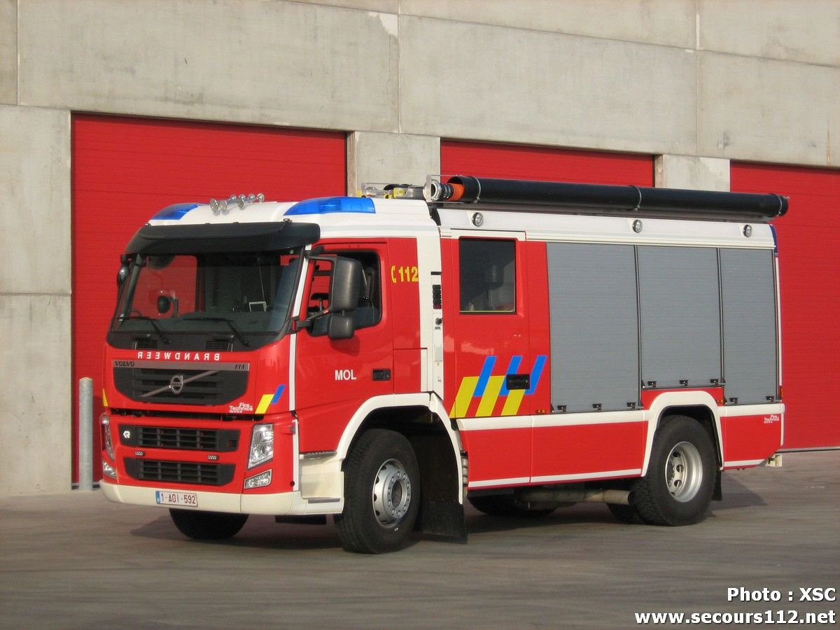 Brandweer Mol : Autopompe Volvo Rosenbauer (Fire Technics) VolvoMolIMG_116330_tn