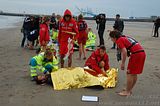 ZeeBrugge : Exercice secours cotiers (8/08/2017 + photos) Th_DSC_0237_tn