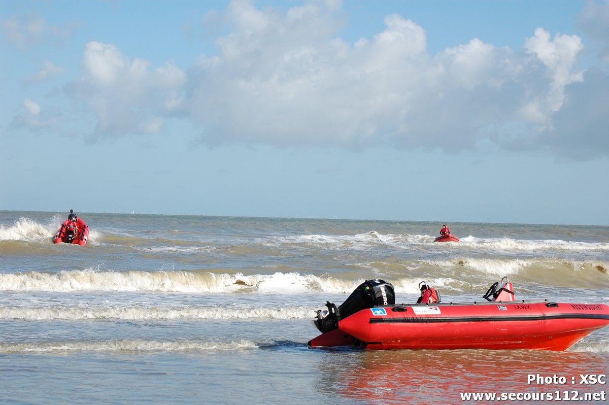 Exercice secours côtiers à Blankenberge (aout 2014 + photos) Zee2014%20159