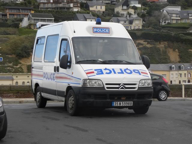 Police Française DSCN8086