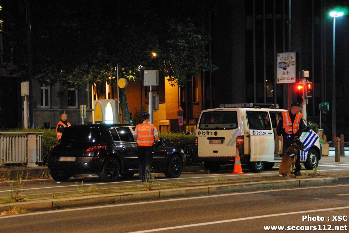 Vaste opération de contrôles à Bruxelles: 1.500 conducteurs pris en excès de vitesse (11/08/2012 + photos) DSC_0109_tn