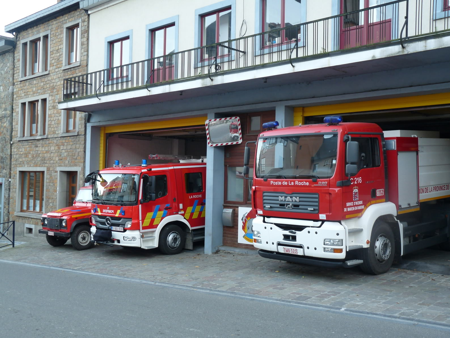 Nouvelle autopompe pour les pompîers de La Roche + photos P1080819