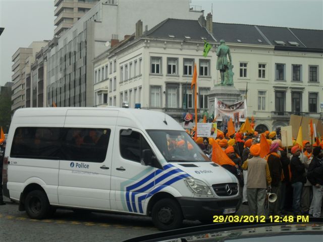 Manifestations à Bruxelles + photos - Page 3 SAM_0012-2