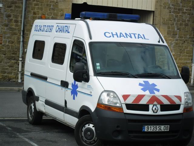 Ambulances privées en France SAM_0302