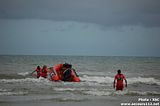 De Panne : Premier exercice de sauvetage côtier avec le nouvel hélicoptère NH90 (4/08/2015 + photos) Th_DSC_0072_tn