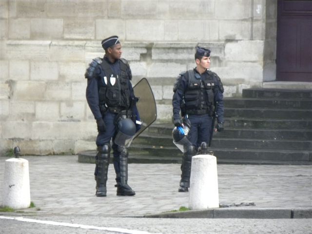 paris: divers services de secours DSCN8516