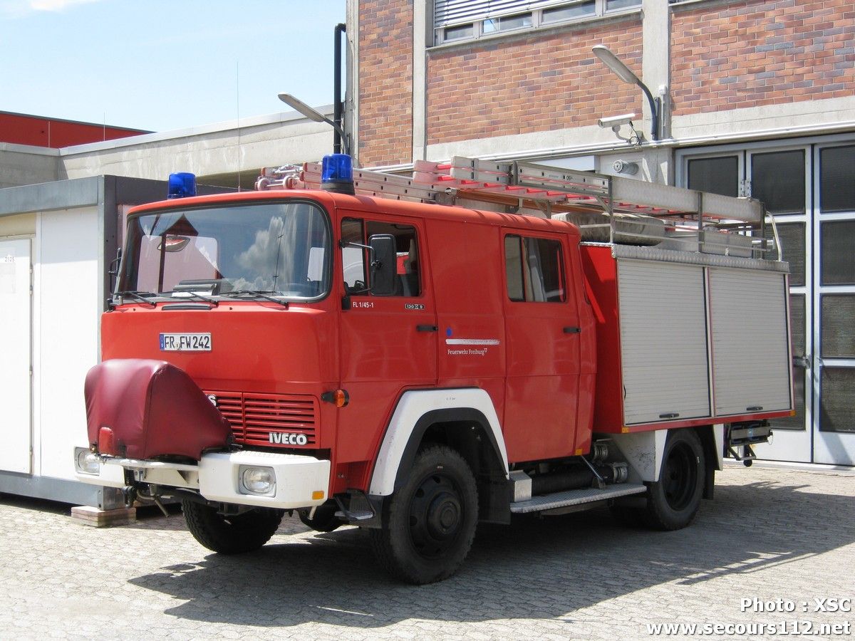 Feuerwehr Freiburg im Breisgau IvecoFreiburgIMG_330114_tn