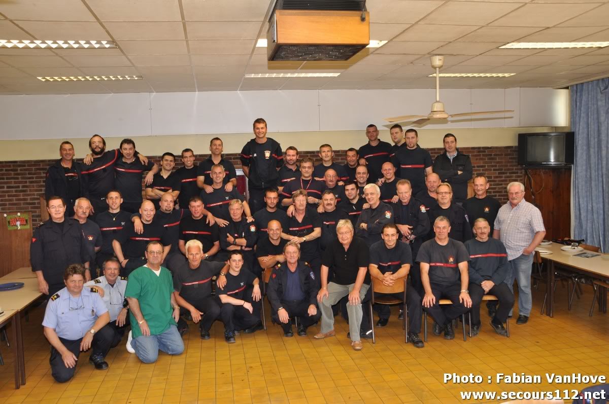 NYF911 - Charleroi : Les pompiers ont dit adieu à Tchi-tchi + photos Chtichtipompierscharleroi2