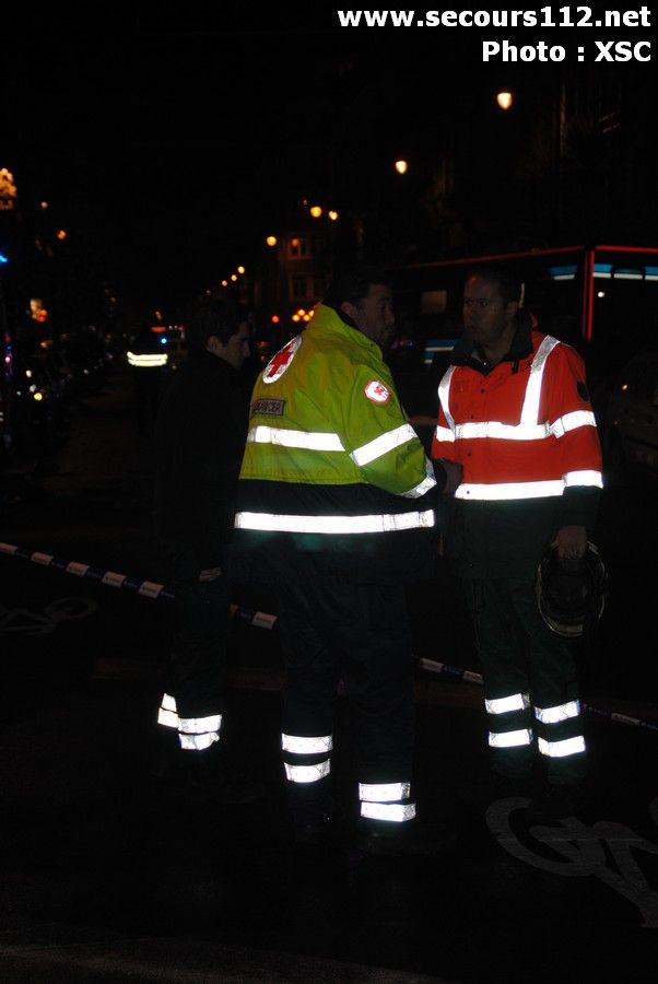 Gros incendie à Saint-Gilles, le plan catastrophe a été déclenché 2013-11-29 + photos Th_DSC_0787_tn