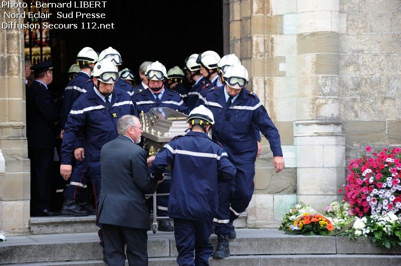 2 pompiers d'Enghien tués dans un accident de la route - Page 2 DSC_4307_tn