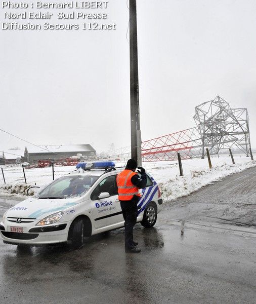 De nombreuses interventions des pompiers à Tournai et Mouscron à cause de la neige (5/03/2012 + photos) DSC_8771_tn