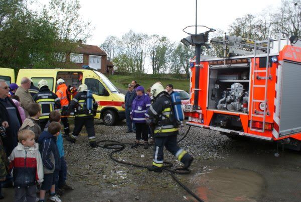 Ittre : Démo feu de bateau par les pompiers de Tubize Tubize33