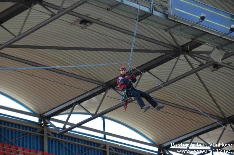 NYF 911 - Charleroi : Exercice GRIMP au Stade + photos 20052010pompierscharleroi6