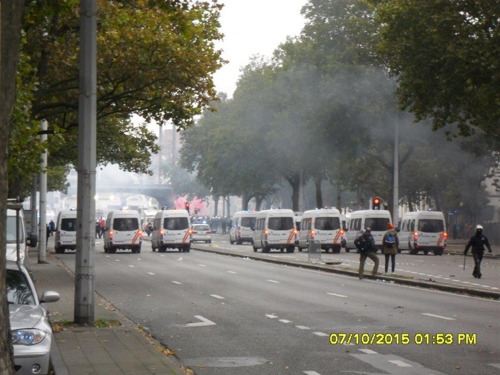 Bruxelles : Manifestation intersyndicale du 7/10/2015 + photos SAM_8314
