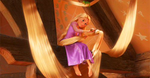 Le défi des 29 Gifs Rapunzel-Brushing-her-Hair