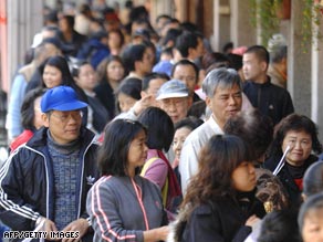 65 millones de dólares al hombre que enamore a su hija lesbiana Art.taipei.afp.gi