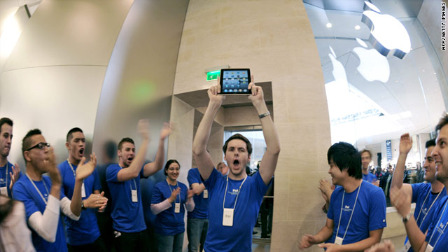 Apple triggers 'religious' reaction in fans' brains T1larg.apple.store.gi