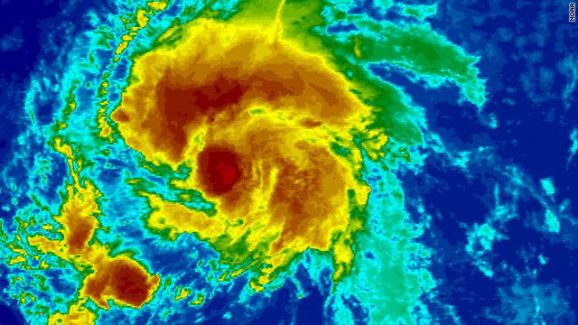 Hurricane Irene Looks 'Terrifying' From Space, Astronaut Says T1larg.maria.noaa