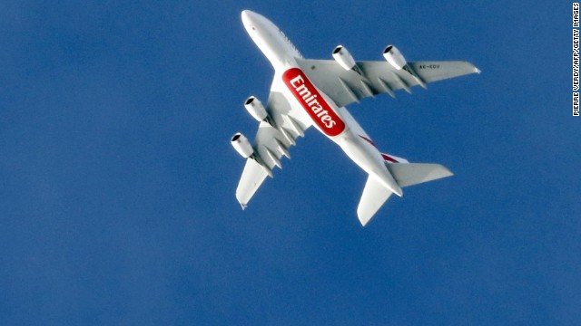 Pasajeros de todo el mundo eligen a la mejor aerolínea del mundo  130618154157-01-best-airlines-0618-horizontal-gallery