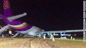 [Internacional] Acidente em pouso de avião fere ao menos 13 na Tailândia 130909121750-thai-plane-crash-2-story-body