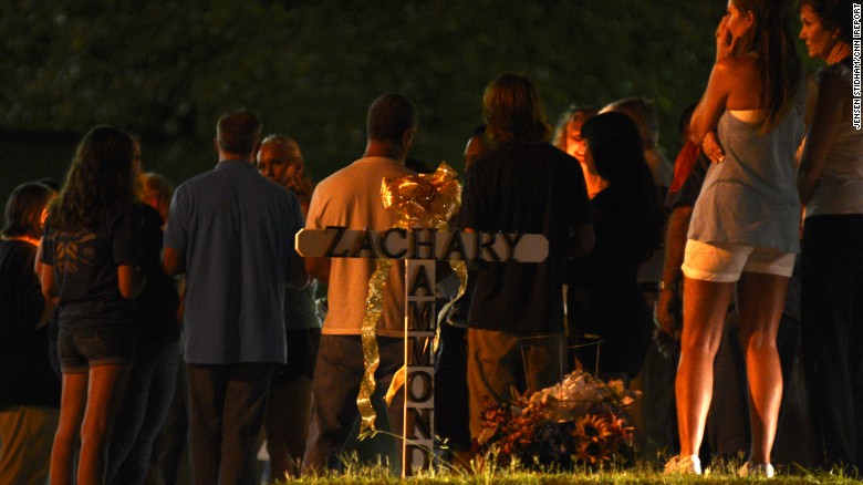 Developing Stories - Page 6 150808114808-zachary-hammond-vigil-cross-exlarge-169