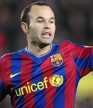 Barcelona V Andres-iniesta-300x350